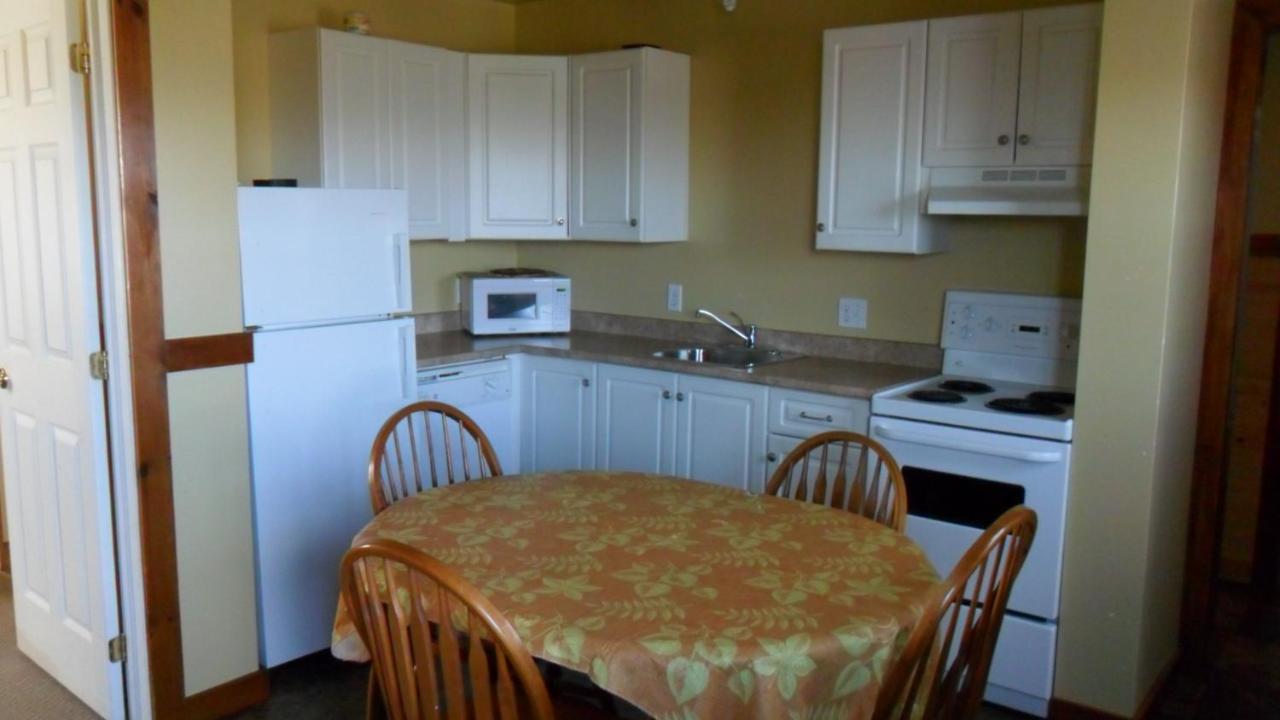 Mayfield Country Cottages Кавендиш Екстериор снимка